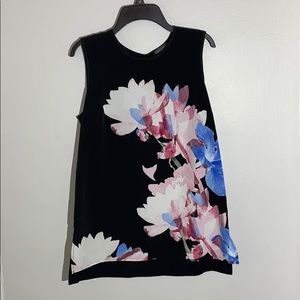 Floral Sleeveless Blouse